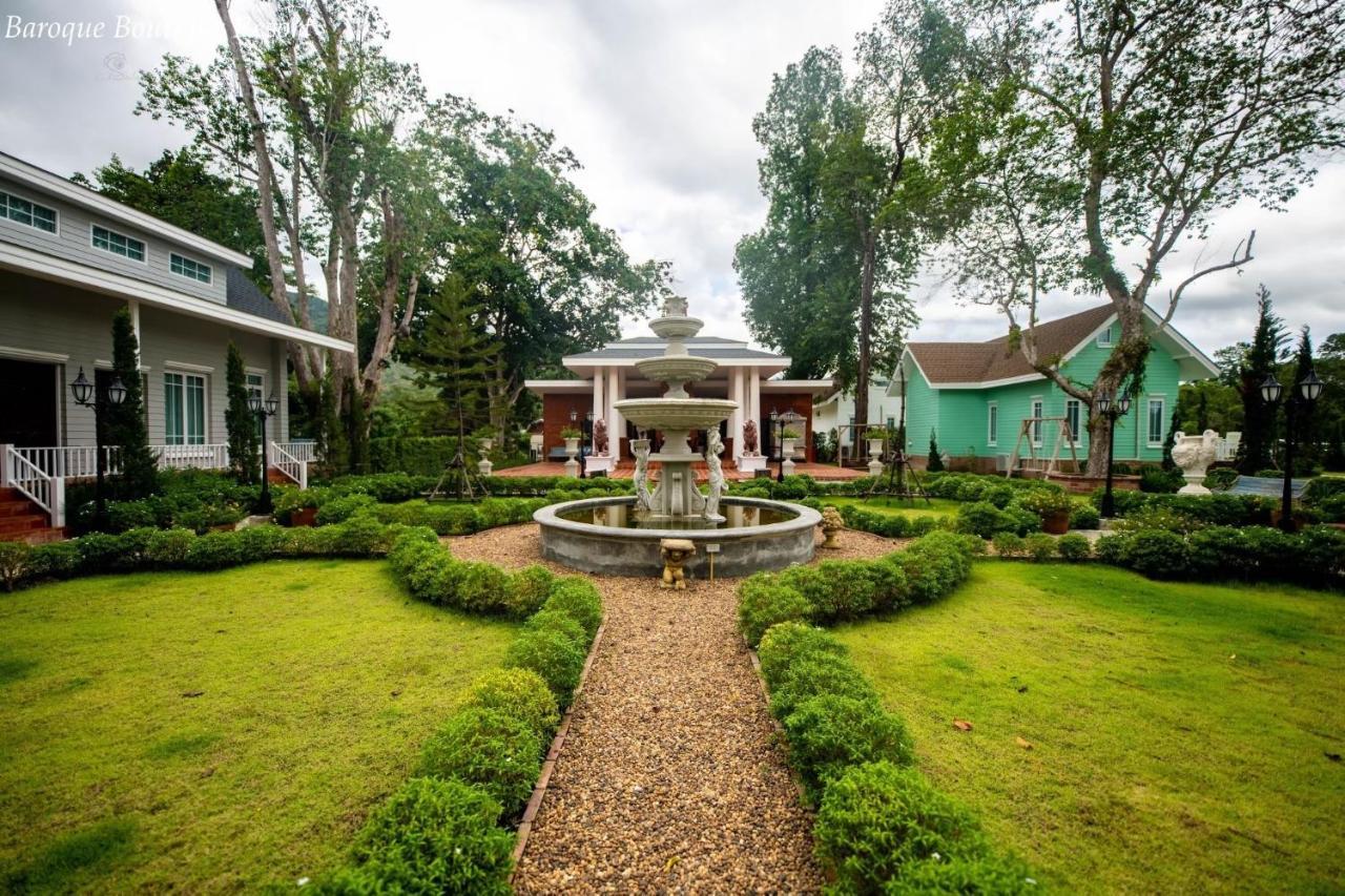 Baroque Boutique Resort Ranong Ngoại thất bức ảnh